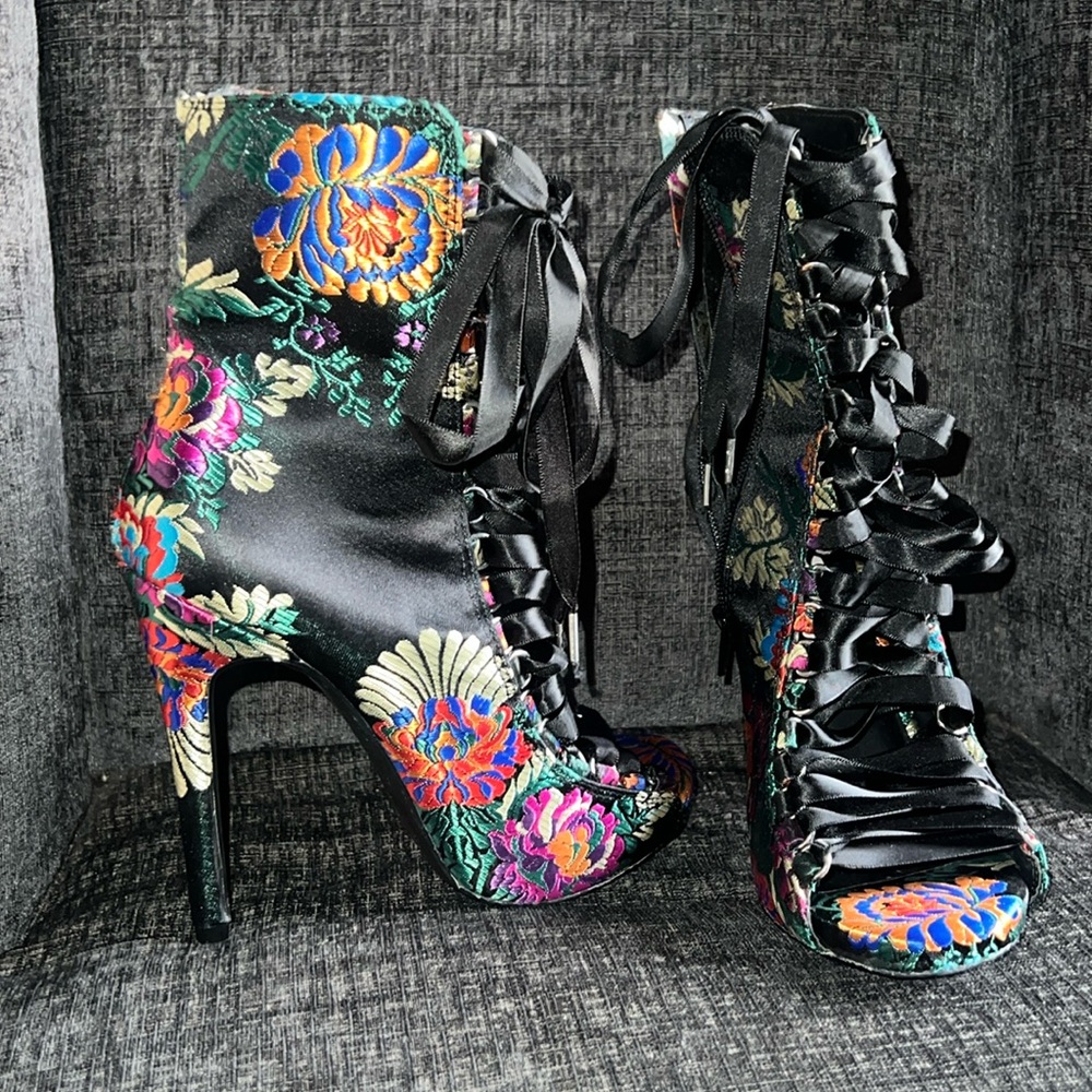 Stiletto Boot!! These are RARE! Worn once! EXCELLENT CONDITION!
